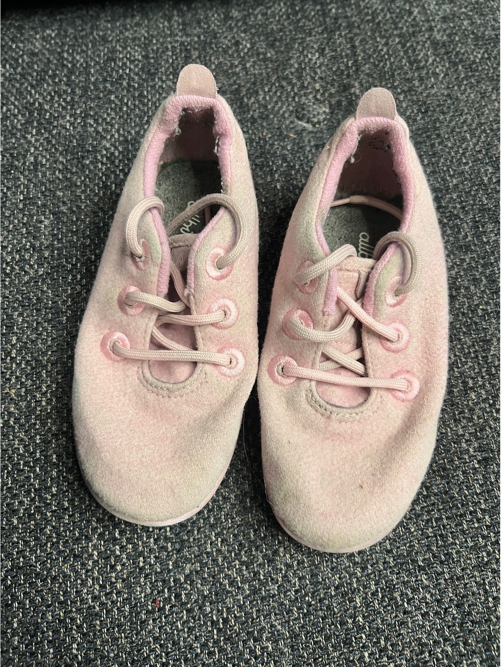 Allbirds kids smallbirds toddler 12 pink lace-up sneakers